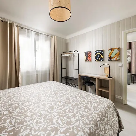 2 Pieces Bord De Avec Jardin