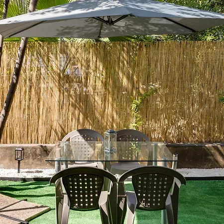 2 Pieces Bord De Avec Jardin Apartmán *